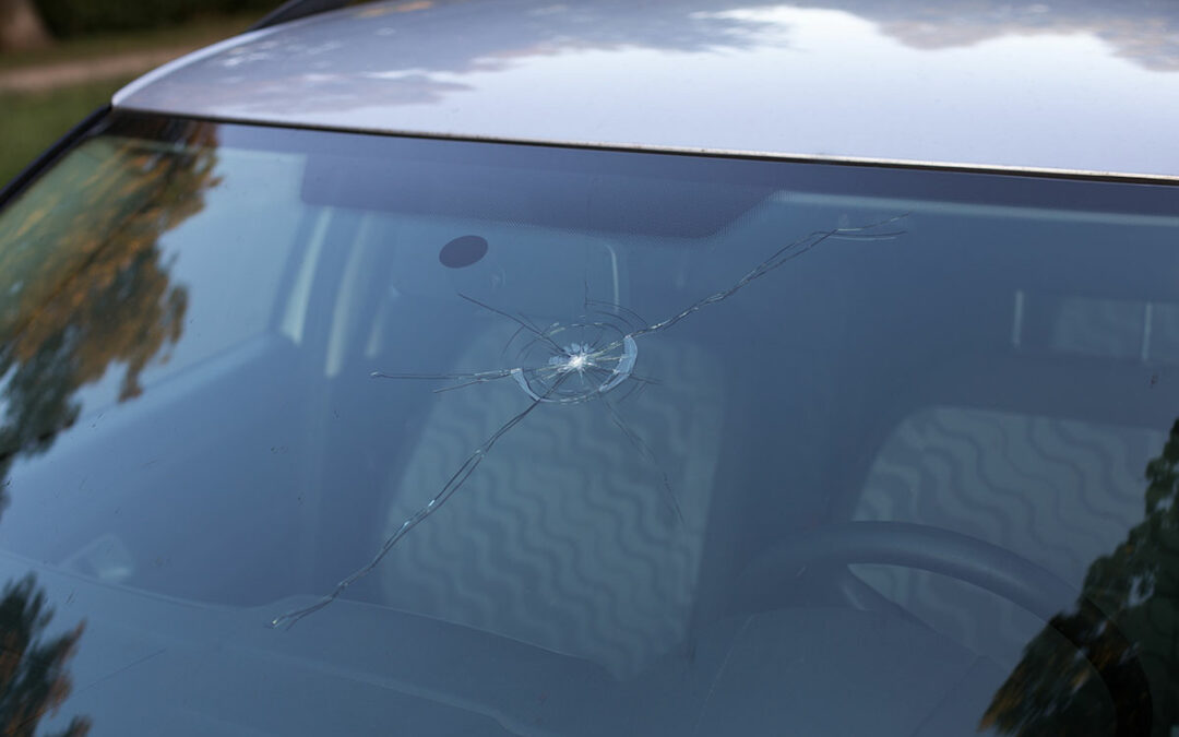 The Dangers of Driving With a Cracked Windshield